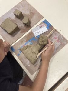 Arts plastiques à l'école élémentaire