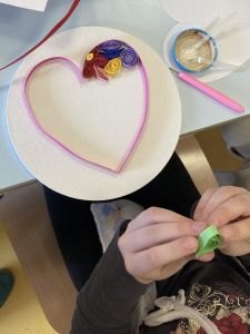 Quilling avec les jeunes enfants